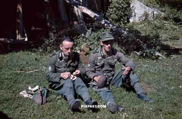 134th Gebirgsjager Division Landeck gas mask trainning Landeck Austria 1939 helmet boots kar98