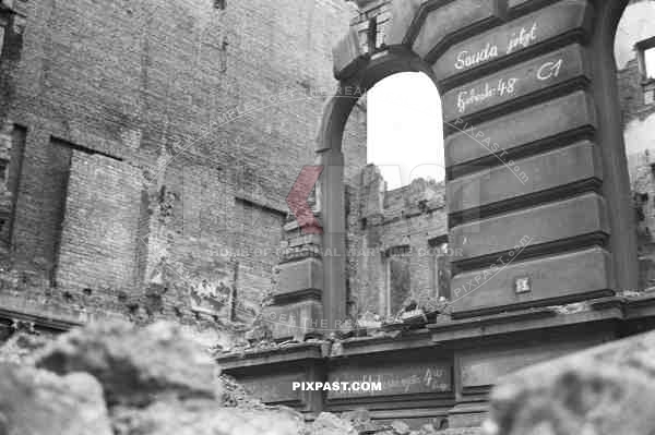 69th infantry division - Leipzig - Germany - 1945 Bombed apartment Arnold Family
