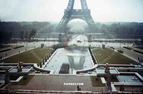 American troops Liberation Paris France 1944. Eiffel Tower and Palais de Chailot. 
