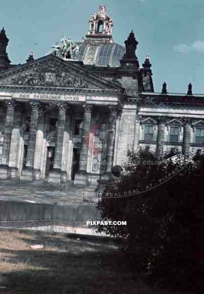 Berlin summer 1939 Reichstag garden