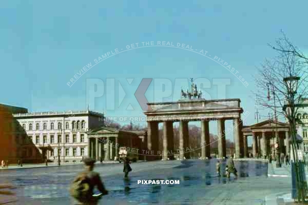 Brandenburg Gate Berlin 1941. Unter Den Linden.