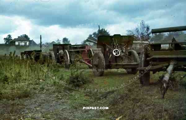Captured Russian Artillery cannons, Ochtyrka, Ukraine, Winter 1941, 94. Infantry Division,