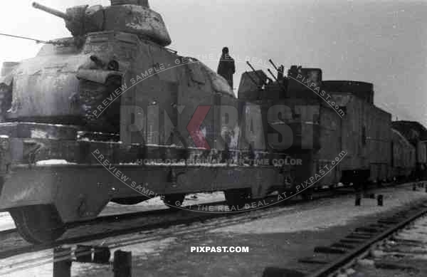 Captured Somua S-35 Medium panzer tank for wehrmacht use train wagons armoured flak cannon russia winter 1942