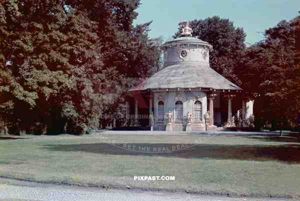 Chinese House Pavilion in Sanssouci Park in Potsdam 1940.