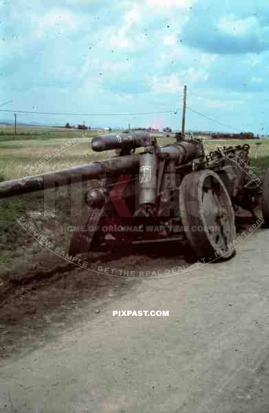 damaged german artillery heavy russia 1943