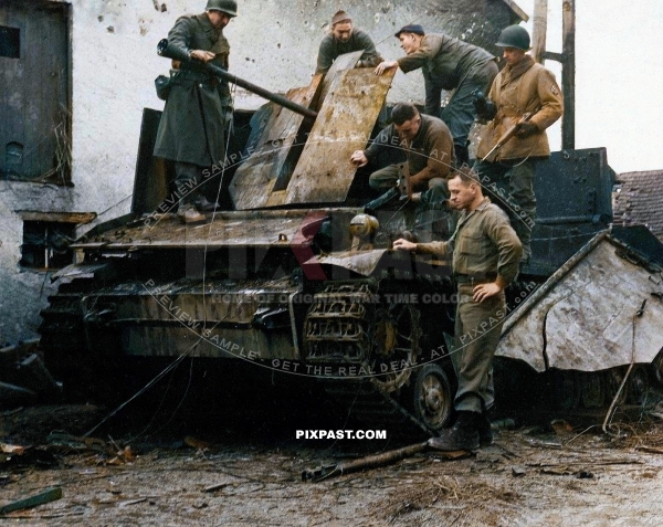 Flakpanzer IV with 37mm flak Mobelwagen. Flak 43 anti-aircraft gun on the chassis of a Panzer IV. Battle of Bulge 1944