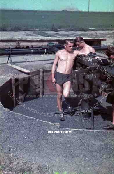German Luftwaffe FLAK obervation viewer bunker naked topless russia 1941 3. Flak Abt. 701 