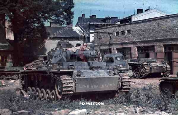 German Panzer tank repair station crane garages Ukraine Tarnopol 1942, 9th Panzer Division - Von Kleist Gruppe SUD
