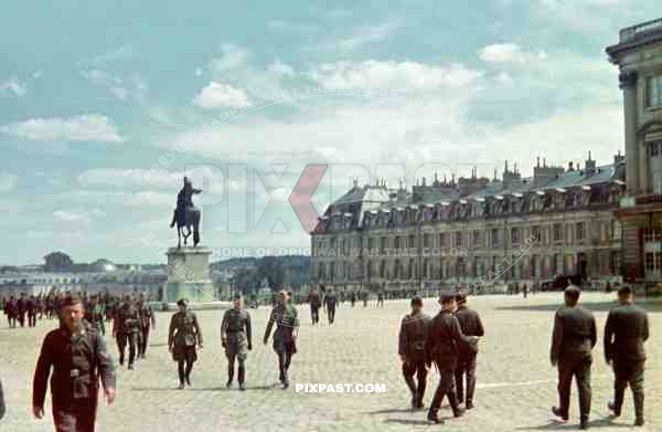 German soldiers touring the Palace of Versailles France 1940.
Equestrian statue of Louis XIV