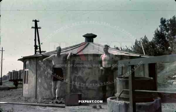 german wehrmacht pioneer engineers beside toilet russia 1942