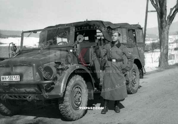Horch 108 ,Staff Car. Type 40. Winter France 1940