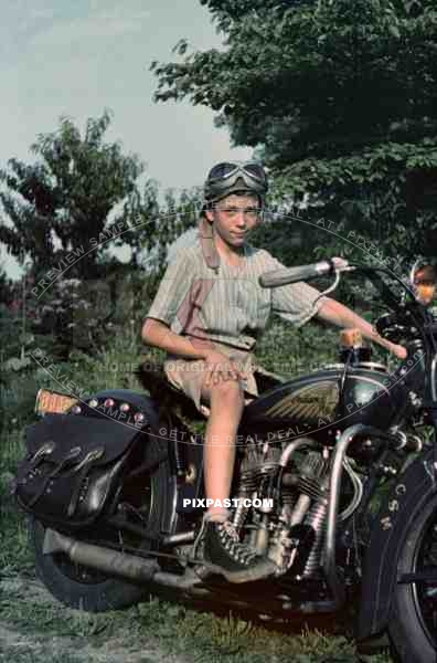 indian motorcycle, USA, 1945, Returning american soldier. Hat, bike goggles, rebel, Leather Motorcycle Saddle Bags,