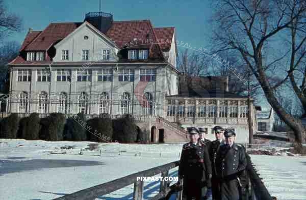 Luftwaffe officers at the Kurhaus Schloss Pieskow in Bad Saarow, Germany 1939