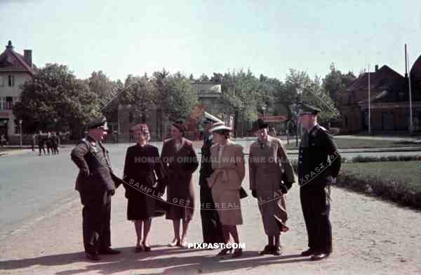 Luftwaffe officers with their wives in Bad Saarow, Germany 1939