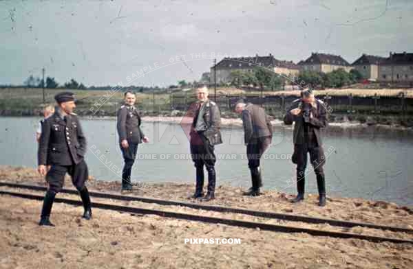 Officer Bindewald Luftwaffe officers camera laughing joking train station tracks 1941