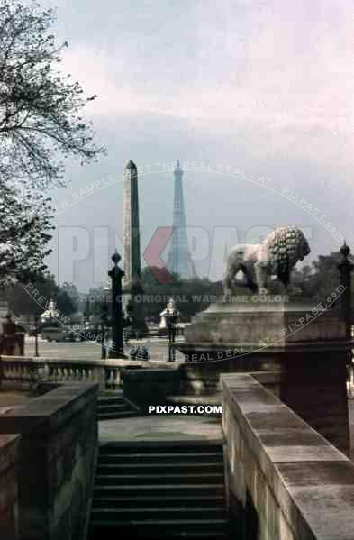 Rioli St. / Place de la Concorde in Paris, France ~1940