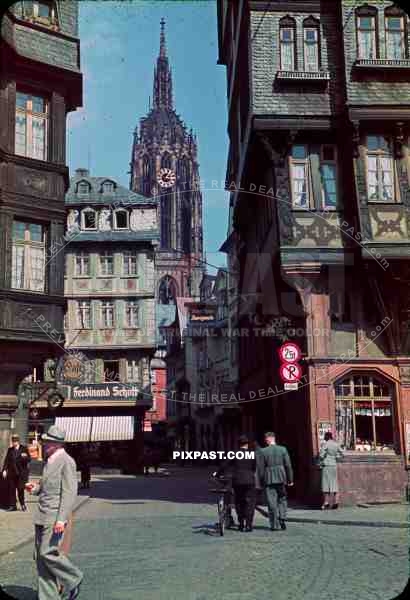 Romerplatz Frankfurt am Main Germany. View of Kaiserdom. 1938
