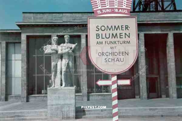 Sommer Blumen. Flower Show.  Funkturm Berlin Germany 1940