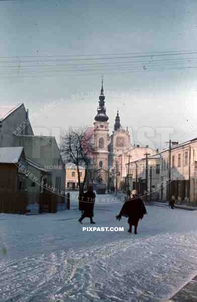 Tarnobrzeg, Polen, Poland, 1940, View of Plac Bartosza GÅ‚owackiego and Church, der Himmelfahrt der Jungfrau Maria,