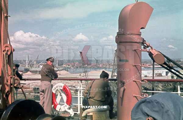 US soldiers returning to the USA after WW2. On board the Cruise Liner SS George Washington in the Port of Le Havre France 1946