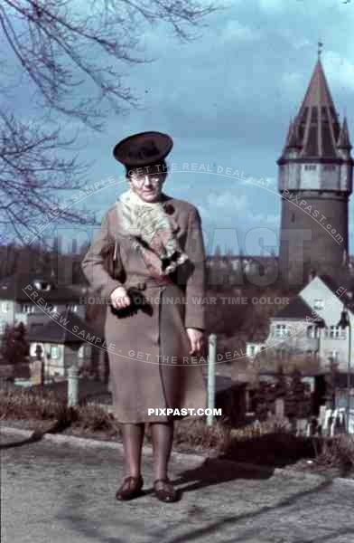 woman with fur coat in Leipzig, Germany 1941