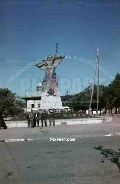 WW1 memorial in Les Sables-d_qt_Olonne, France 1942