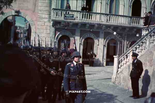 WW2 color Luftwaffe Luftlotte parade band helmet officer awards medals Italian officer town village kar98 march 1943
