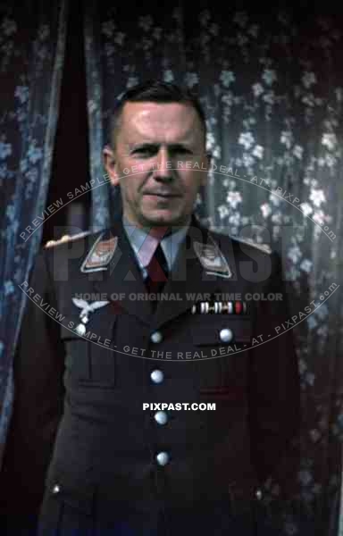 WW2 color Luftwaffe major bindewald portrait Luftlotte 2 ribbon bar