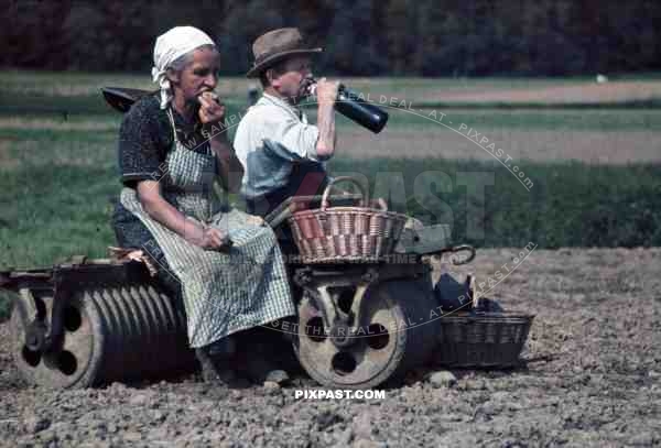 WW2 color Stuttgart Ulm Germany 1939 farmers resting wife agra field ploughing