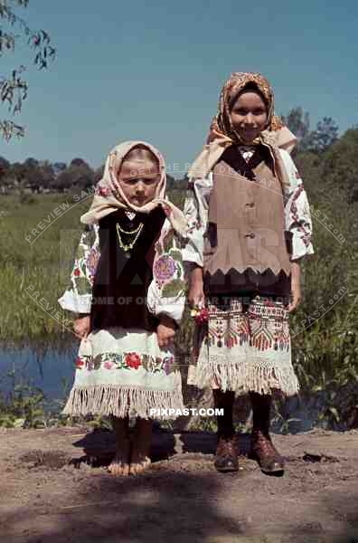 Farming children in Poltava Ukraine 1941, Wearing traditional local costume.