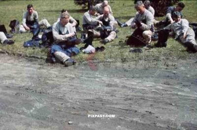 14th Panzer Division 103 Schutzen Regiment Lobau Saxony Kaserne Barracks training 1939 boots shoes cleaning
