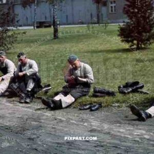 14th Panzer Division 103 Schutzen Regiment Lobau Saxony Kaserne Barracks training 1939 boots shoes cleaning