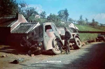 15.5.1940 Captured French Peugeot Petrol Tanker in Bouly Wavre Belgien. Artillerie Regt. 50