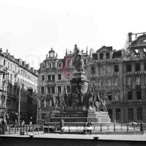 69th infantry division - Leipzig - Germany - 1945, WW1 Victory Monument, market square, marktplatz leipzig, ruins, bombed