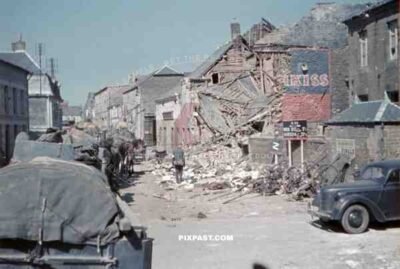 Advance on the Route de Charleville in Maubert-Fontaine, France 1940