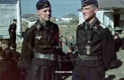 Aufklärungs Panzer officer Strategy meeting, Don, Rostow, July 1942, 22nd Panzer Division