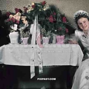 Austrian Air force Pilot officer Luftwaffe Vienna Wien Austria medals uniform wedding family kissing 1941 Smeschkal