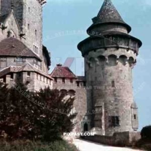 Burg Kreuzenstein in Loebendorf, Austria 1940