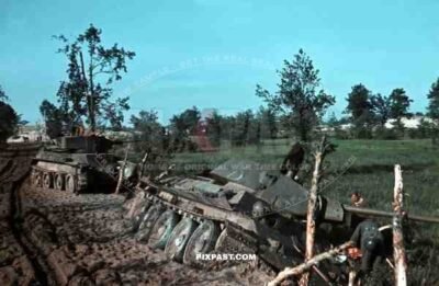 Captured Early Russian T34 and BT-7 Tank, Dubno Ukraine 1941, Battle of Brodny. 9. Infantry Division