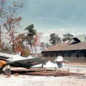 Captured German Fighter Plane Bf 109 G-4 « Weiss 12 » 4./JG 27. captured in May 1943 in Tunisia. D.C. USA 1944