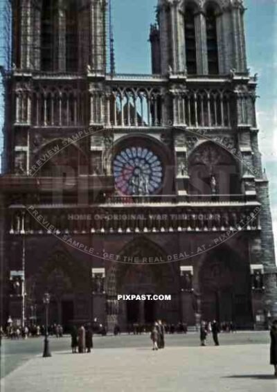 Cathédrale Notre Dame de Paris, France 1937