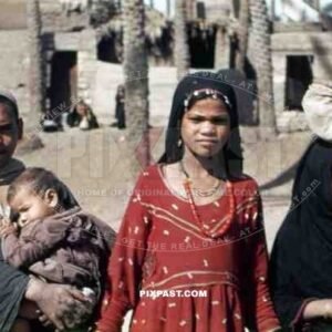 Children in Alexandria, Egypt 1939