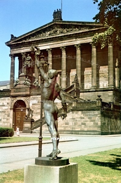 Der Deutschen Kunst Museum . Berlin Parthenon. on the Museum Island. Berlin Germany 1941