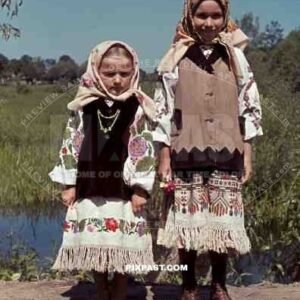 Farming children in Poltava Ukraine 1941, Wearing traditional local costume.