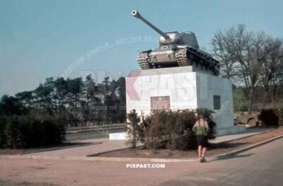 First Soviet tank IS-2M Stalin to enter Berlin 1945. Panzerdenkmal On display ln Zehlendorf Berlin in Spring 1946