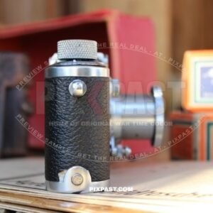 German 1934 Leica III camera with Elmar 5cm F3,5 lense. Original leather bag and Leica red box.