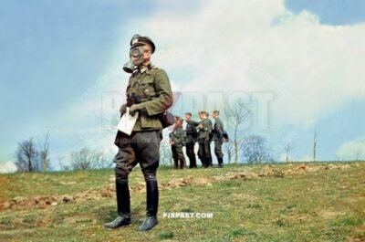 German Radio Signals officer Funker wearing army gas-mask in Russia 1942. Nachrichten Abteilung Signals 297 Infantry Division