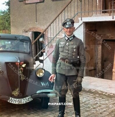 German army officer with medals going to inspect Westwall bunker on french border. Germany 1939. 14th infantry division