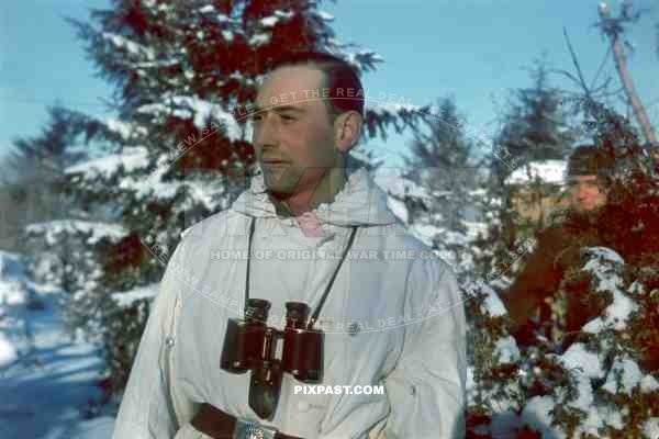 German officer in winter uniform.PAK 38.14.Panzerjaeger Kompanie. 6.ID Winter 1942. near Rzhev.