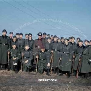 Group photo of Wehrmacht soldiers in Dnipropetrovsk, Ukraine 1942